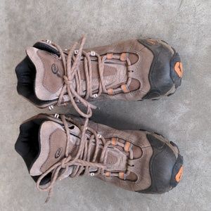 Oboz hiking boots